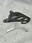 2004 2013 Yamaha YFZ450 Front Sprocket Cover And Case Saver 5TA-15421-10-00. Fixed Price $17.50.