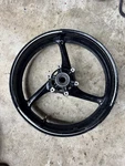 08-09 Suzuki Gsxr 600 Front Wheel Straight. Fixed Price $120.00.